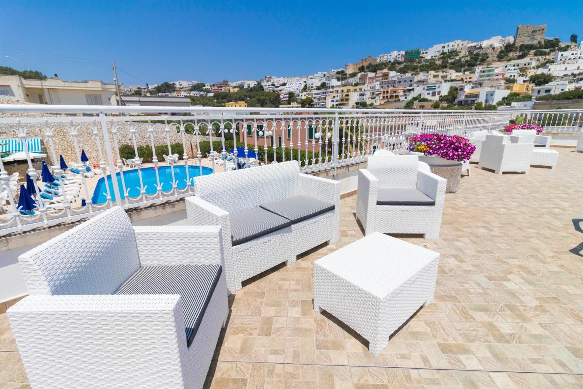 Hotel Ristorante Panoramico Castro  Eksteriør bilde